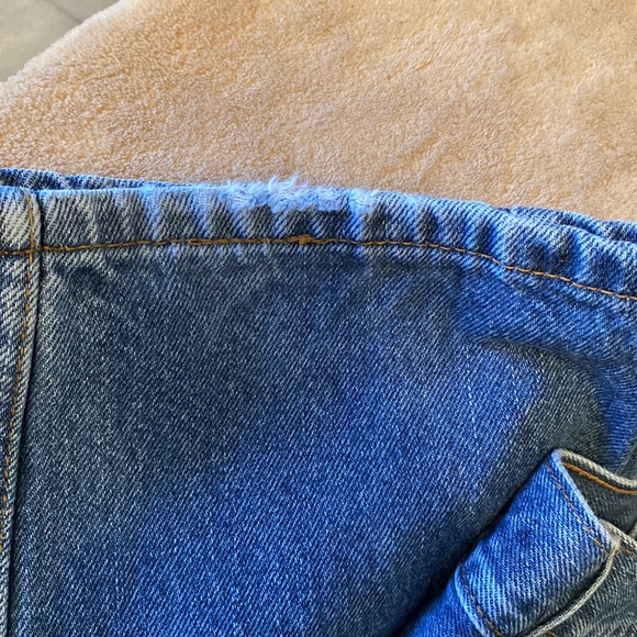 Mens Relaxed Fit Levi’s 34 x 32 - Picture 3 of 3